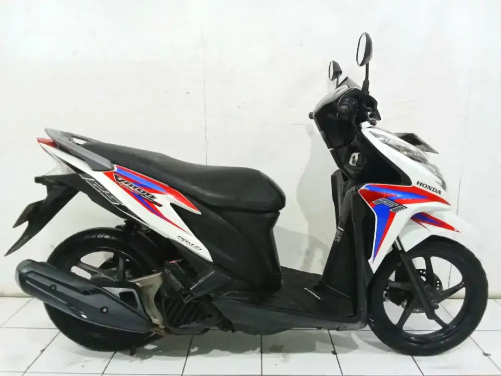 Honda Vario 125 Fi KZR Tahun 2014