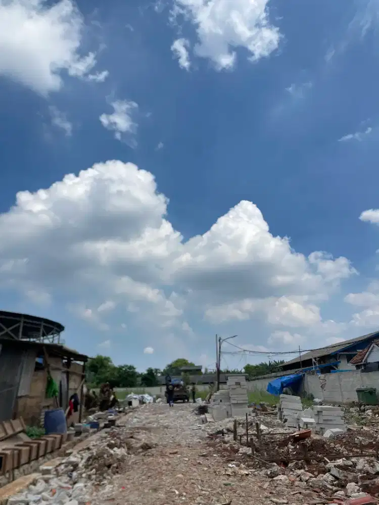 Tanah Kavling Premium Dekat Pasar - Harga Terjangkau diJl Raya Ciracas