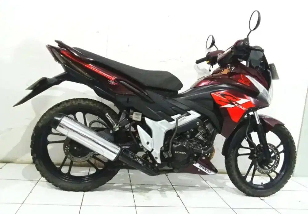 Honda CS 1 Tahun 2009