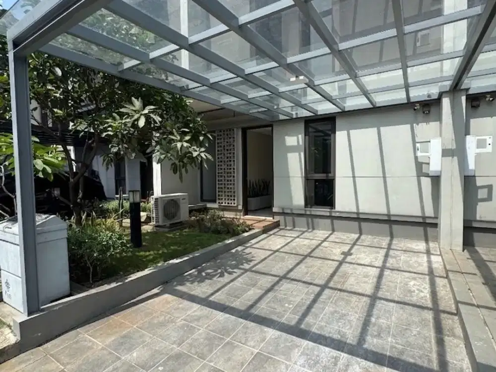 Disewakan Hunian Nyaman dan Terawat 2 Lantai Full Furnish Lokasi Strategis di Summarecon, Bandung