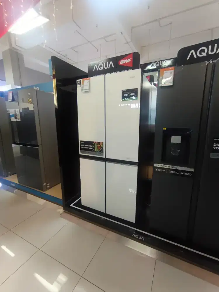 KULKAS 4 Pintu AQUA AQRTTD546RBG