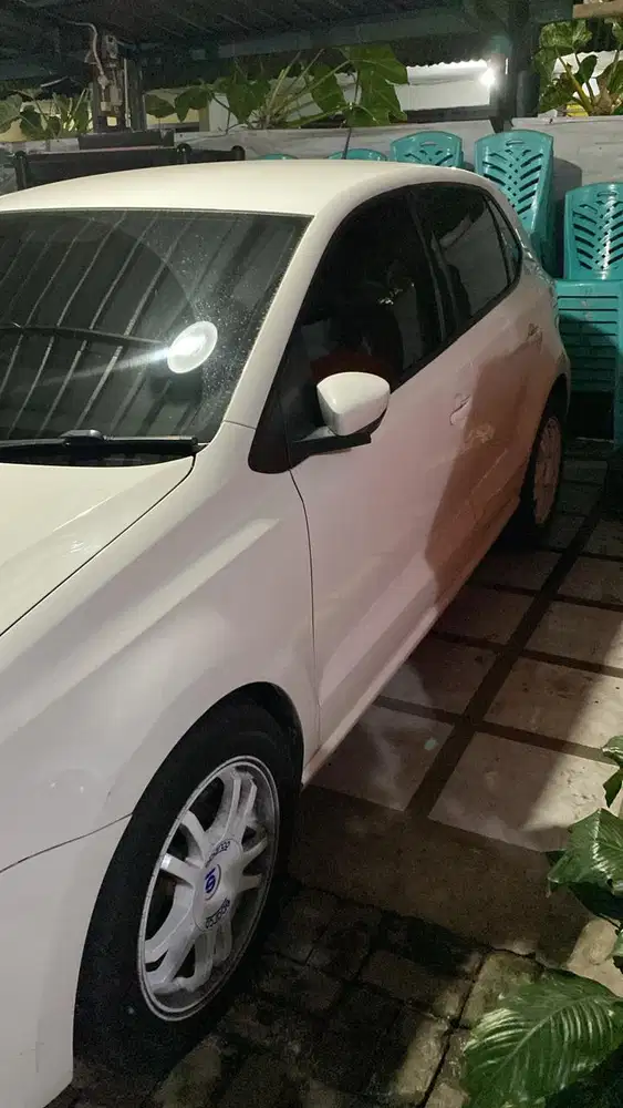 Volkswagen Polo 2013 Bensin