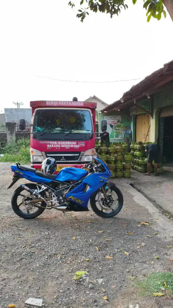NINJA RR OLD 150 HITAM
