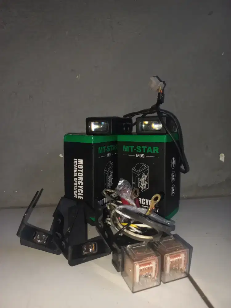LAMPU TEMBAK MT STAR M99