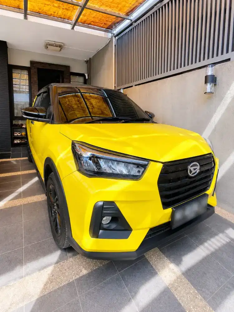 Daihatsu Rocky tahun 2022 tangan pertama