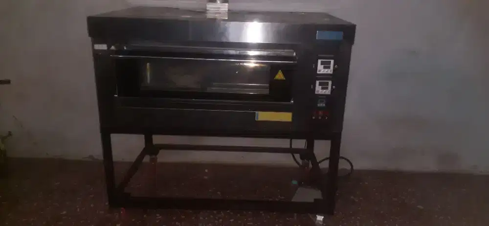 oven 1 deck 2 tray