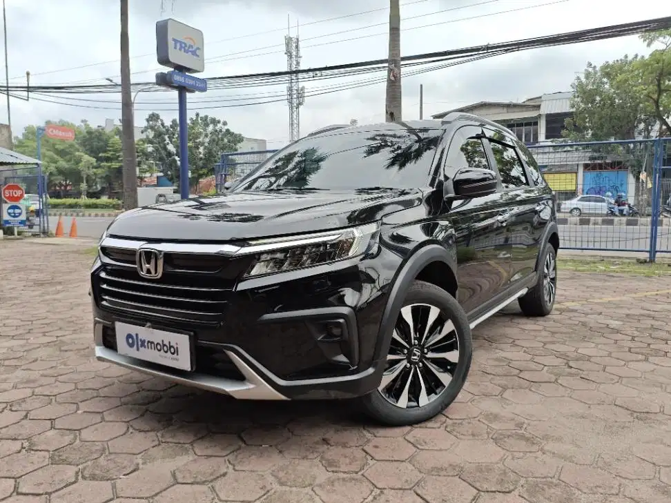 DP MURAH Honda BR-V 1.5 Prestige Bensin-AT 2022 Hitam CUIFB