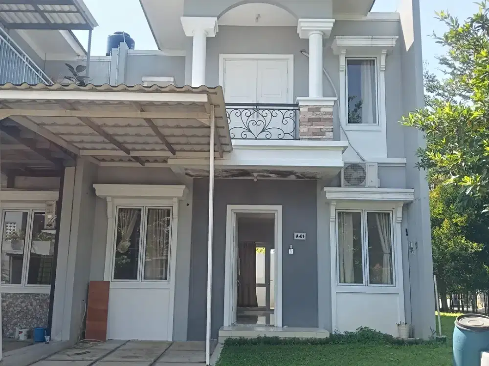 Dijual rumah posisi hook lokasi Sentul Alaya harga termurah