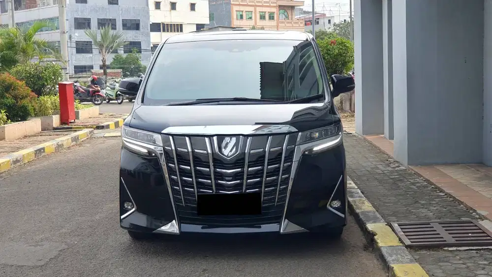 Toyota Alphard 2.5 G ATPM TSS Pilot Seat Black On Beige 2021 Like New