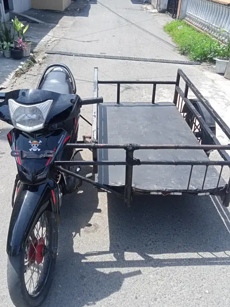 Supra fit new becak jual cepat nego