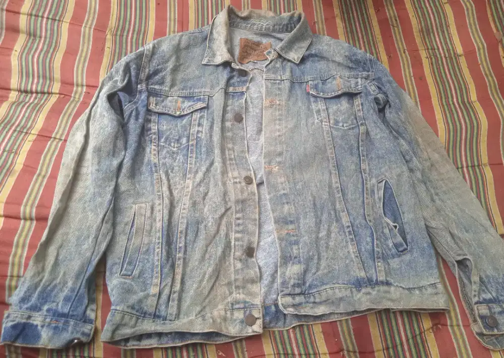 Jaket jeans wanita