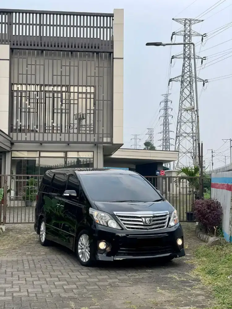 Toyota Alphard SC Premium Sound th 2012 at istimewa Jual cepat