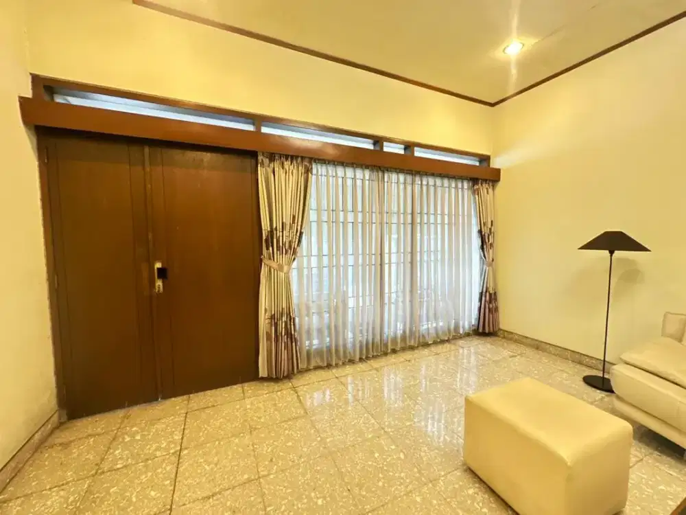Dijual Hunian Nyaman dan Terawat Furnished Harga Masih Bisa Nego Lokasi Strategis di Perumahan Padasuka, Bandung