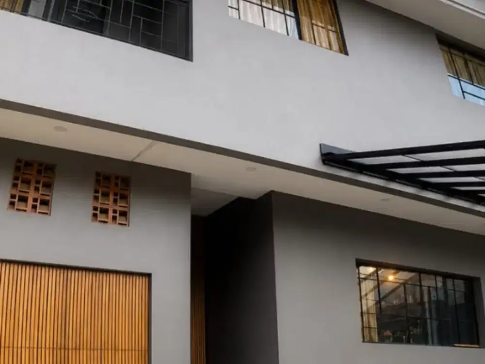Luxury Living Ampera Pejaten - Rumah Mewah Full Furnished, Interior Kelas Atas