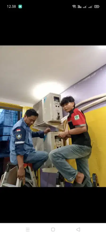 Jasa servis AC kulkas mesin cuci kompa air dll bergaransi