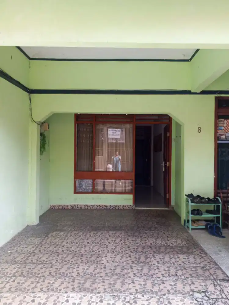 Di sewakan Paviliun di Tebet Barat belakang BTA 45