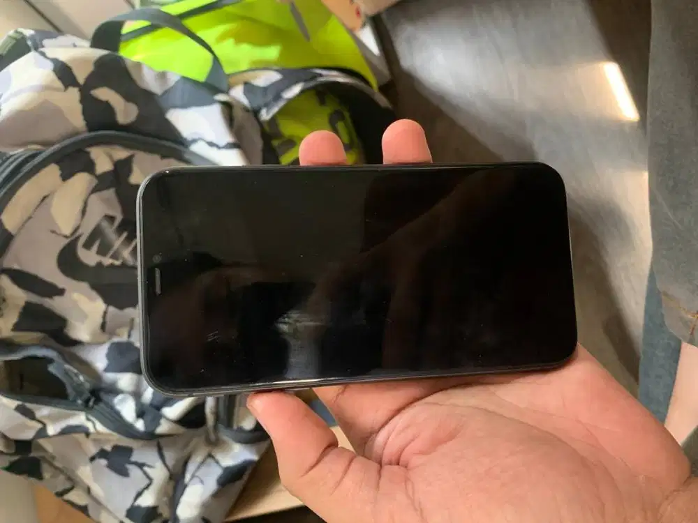 IPHONE 11 64 GB