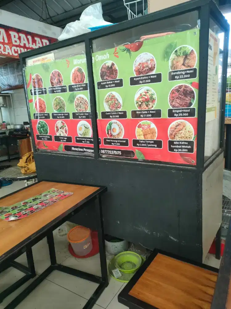 Gerobak semi permanen