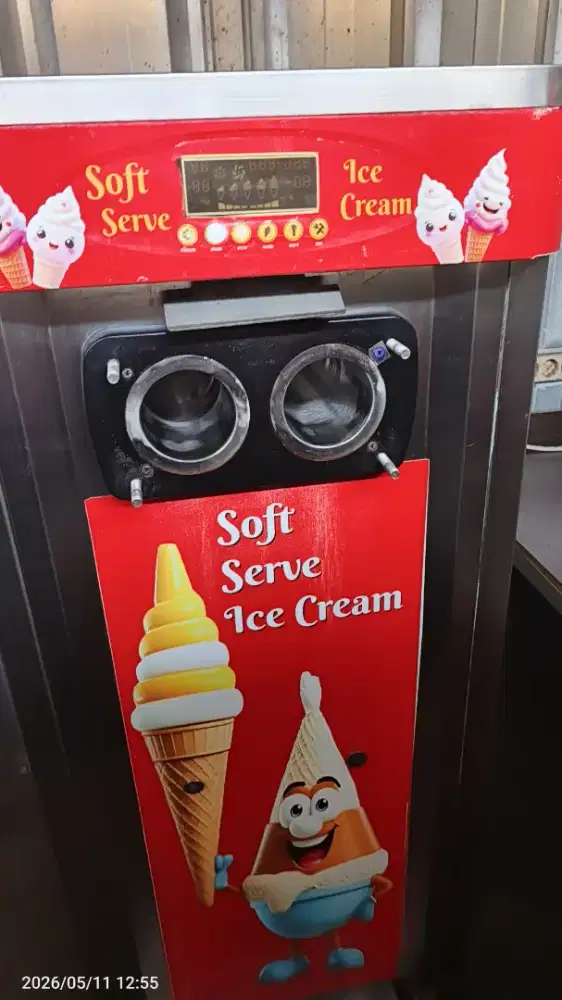 Mesin Es Krim Mixue