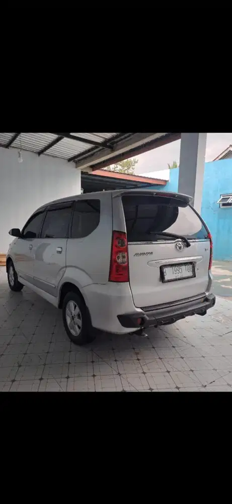 Toyota Avanza 2011 Bensin