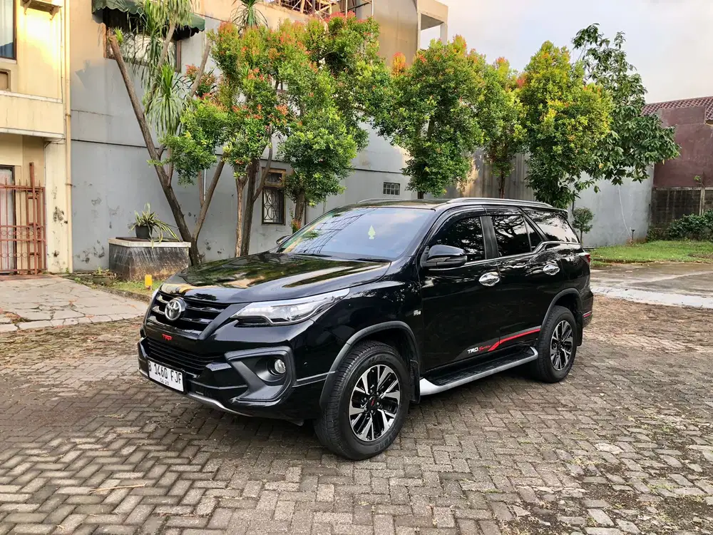Toyota Fortuner VRZ 2.7 AT 2018 TDP 25JT