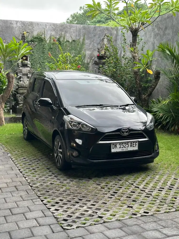 SIENTA V 2016 MANUAL LOW KM TERIMA DK