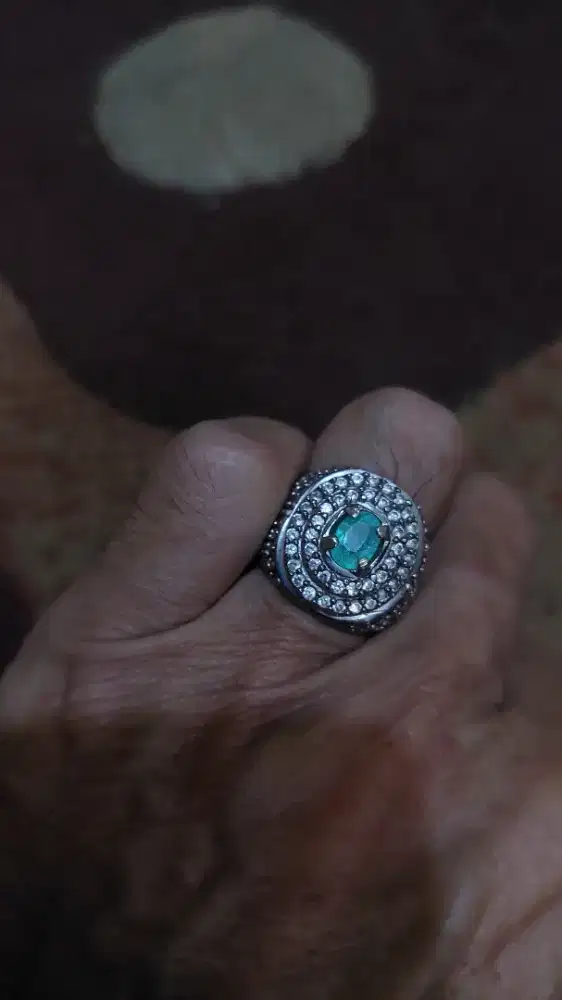 Batu cincin mulia zamrud/aquamarine natural