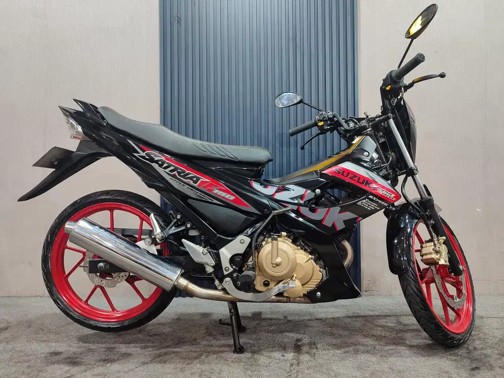 Satria Fu 2016 istimewa mulus terawat siap pakai...