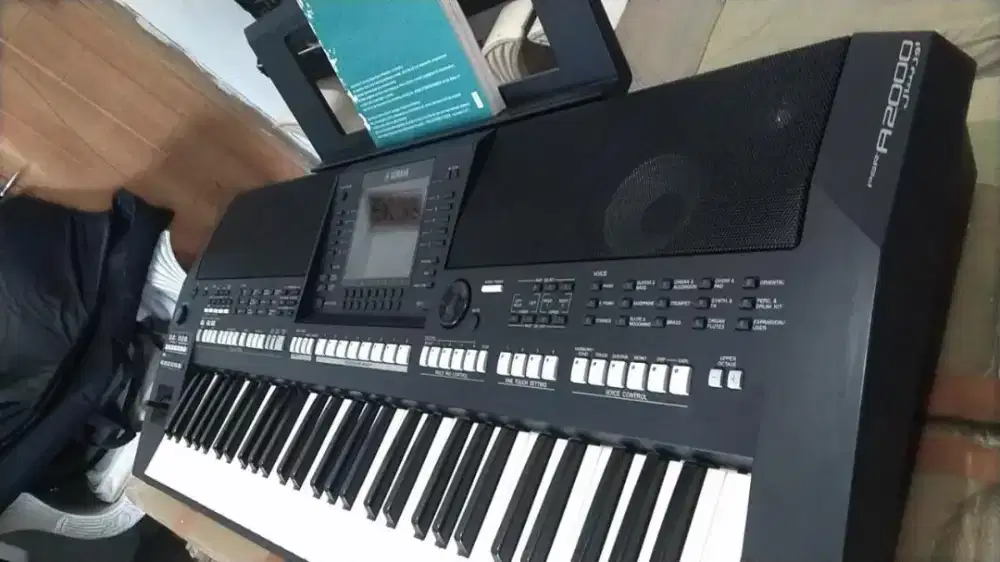 YAMAHA A2000 istimewa