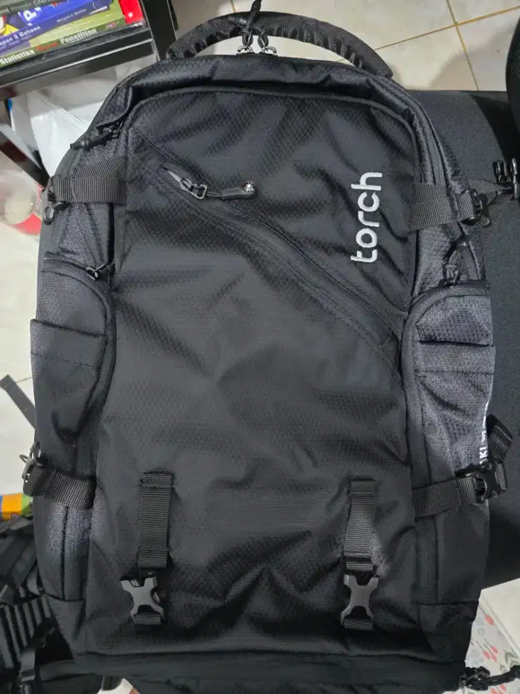 TORCH Kanzaki Tas Ransel TravellingKerja LaptopTahan Air 30 Liter