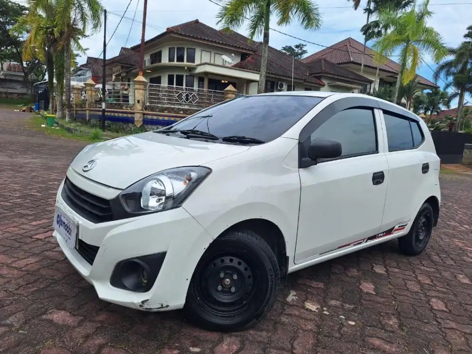 DP Ringan Daihatsu Ayla 1.0 D Bensin-MT 2022 KTYP