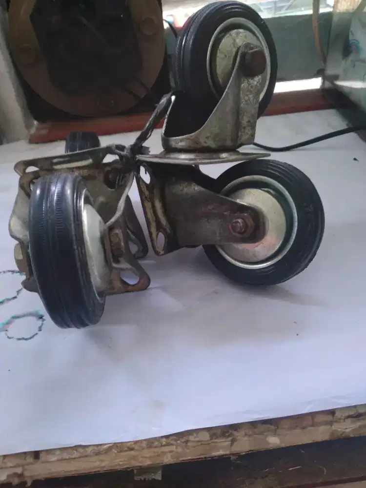 Jual roda trolly 5