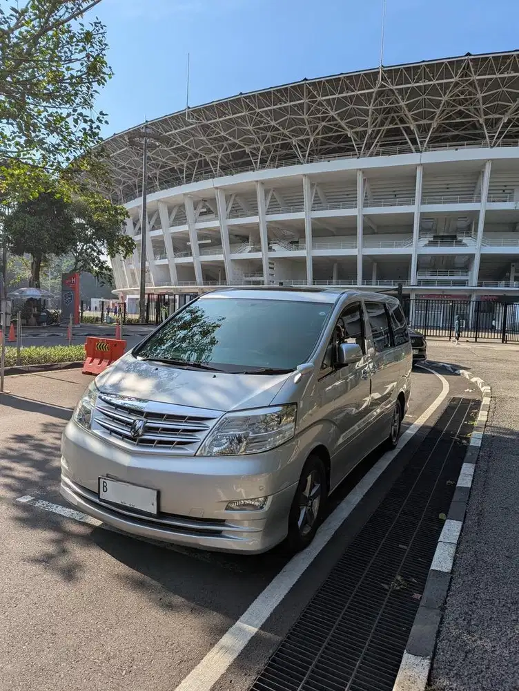 Toyota Alphard 2.4L Tahun 2005 Sangat Istimewa