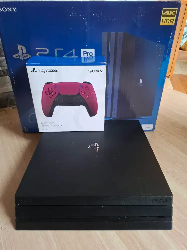 Ps4 pro 1TB 4k HDR