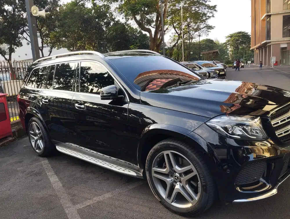 Mercedes-Benz GLS400 2018 Bensin