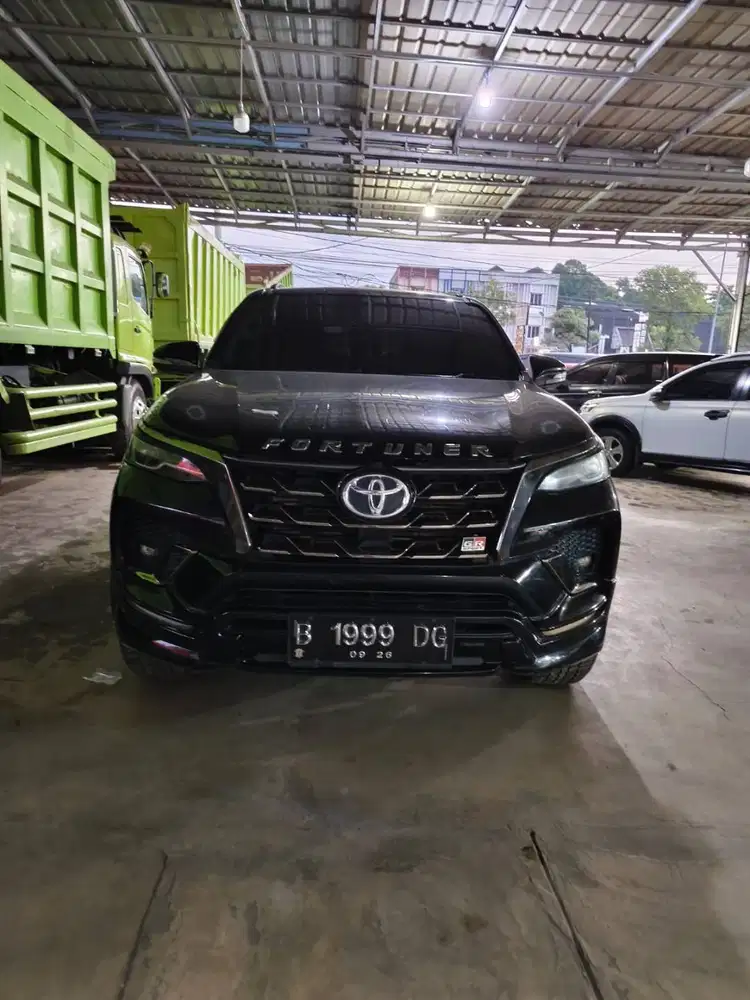 Fortuner vrz Gr 2.4 at