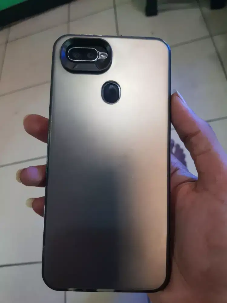 Oppo f9 pro Ram 4/64gb ori