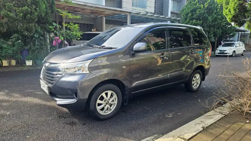 Antik KM 54rb.. Toyota Avanza G AT 2018 (D)