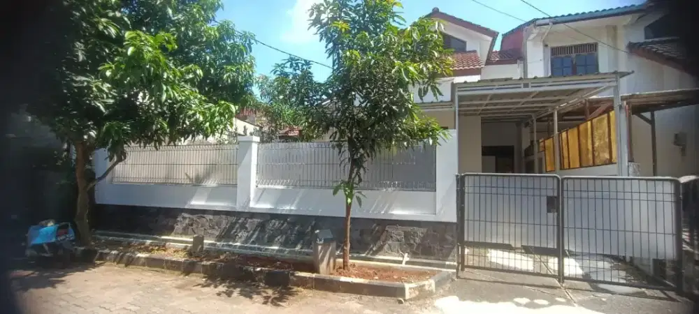 Disewakan rumah di komplek Permata Puri 1 siap huni bebas banjir aman