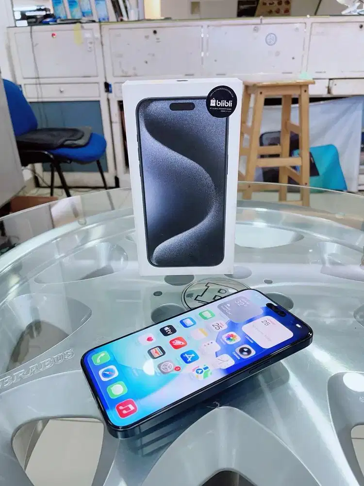 Iphone 15 pro max 256Gb ex garansi resmi