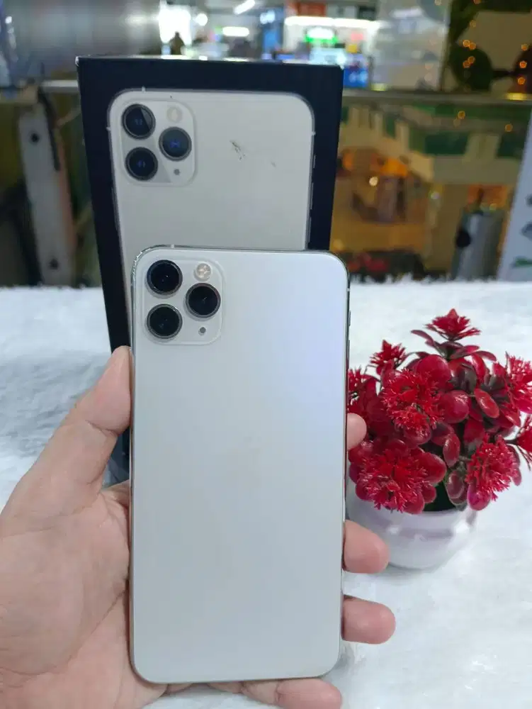 SECOND IPHONE 11 PRO MAX 64GB IBOX