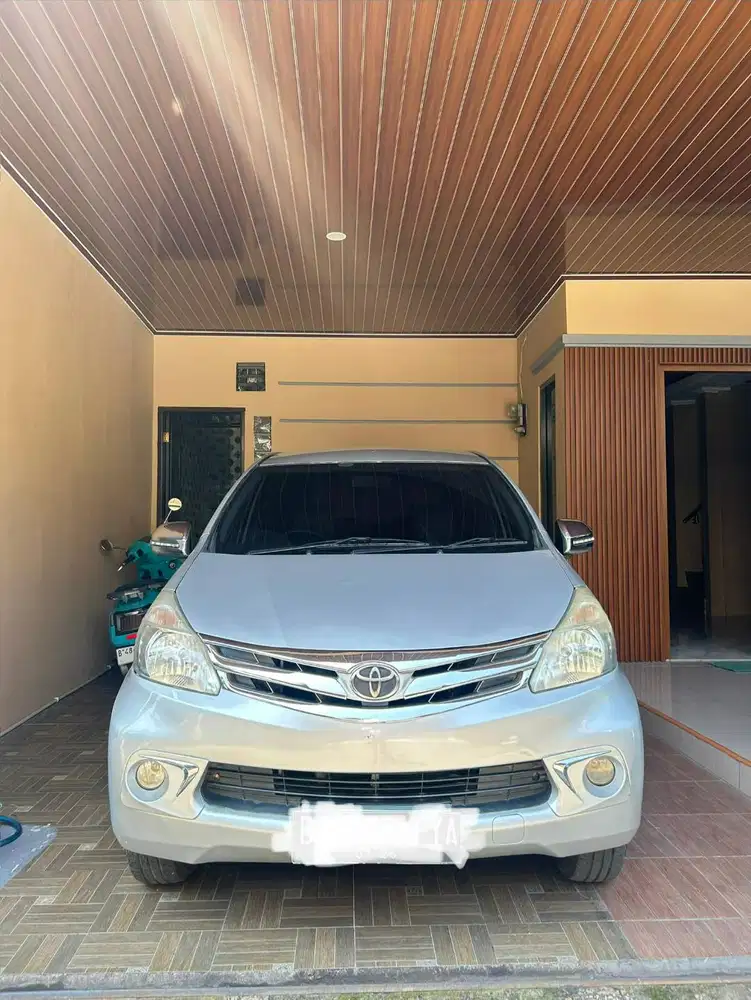 Toyota AVANZA 1.3 G  2014