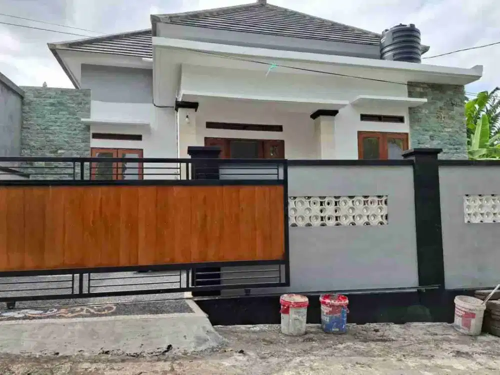 RUMAH BARU MINIMALIS LANTAI I    DEKAT PUSPEM BADUNG DAN DEKAT KE RS MANGUSADA,PERANG LUKLUK BADUNG