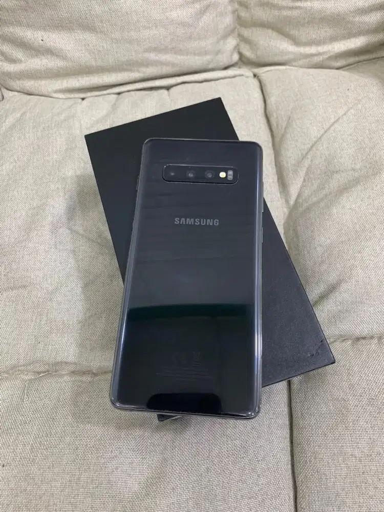 Samsung s10 plus 8/128GB SEIN FULLSET