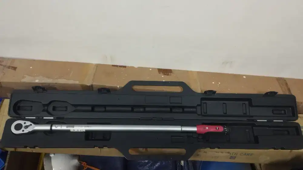 Kunci Momen 110 -550nm