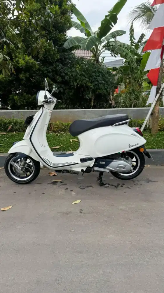 Vespa metik 2023