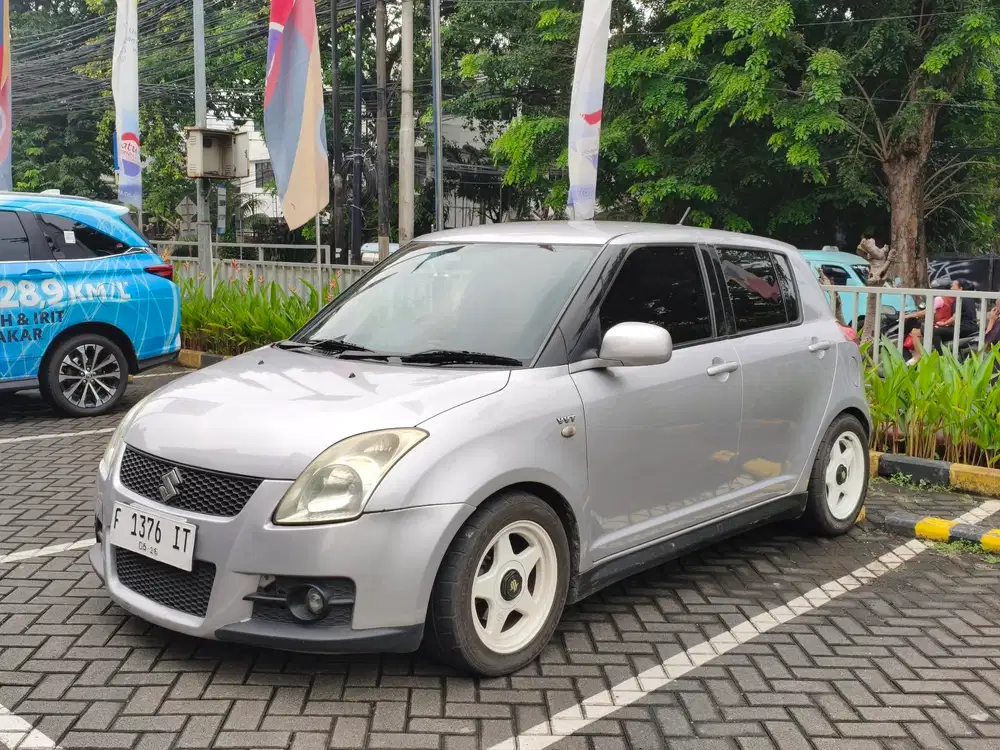 Suzuki Swift 2008 Bensin