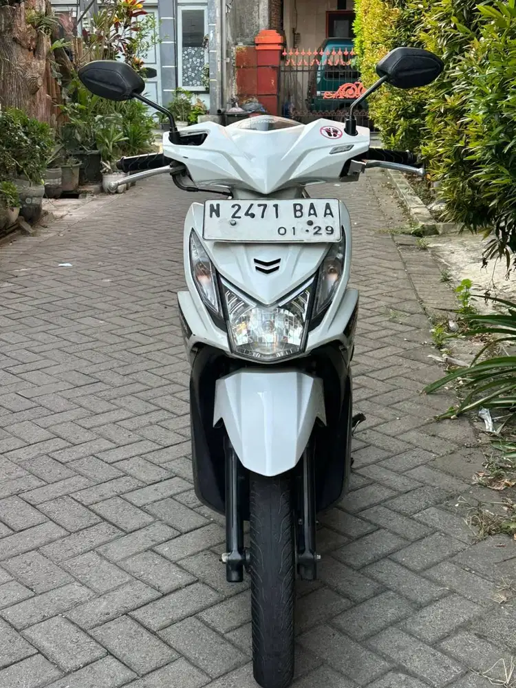 Dijual Honda Beat 2013 pemakaian 2014