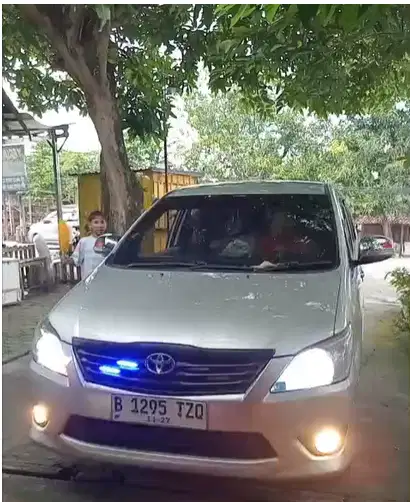 Dijual Innova disel Type E Transmisi Manual tahun 2012