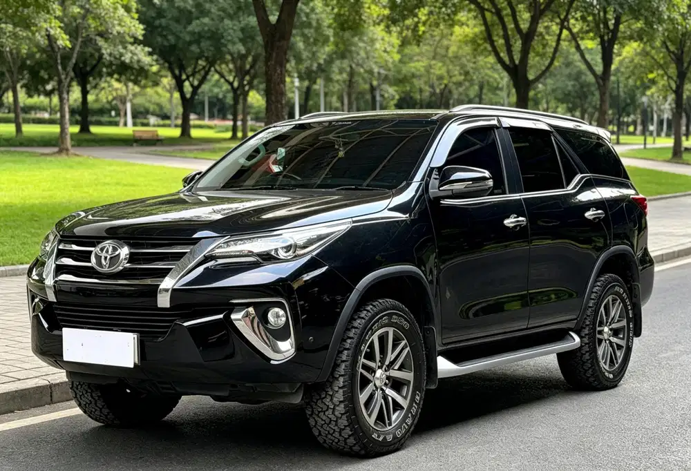 TOYOTA FORTUNER VRZ AT 2016
